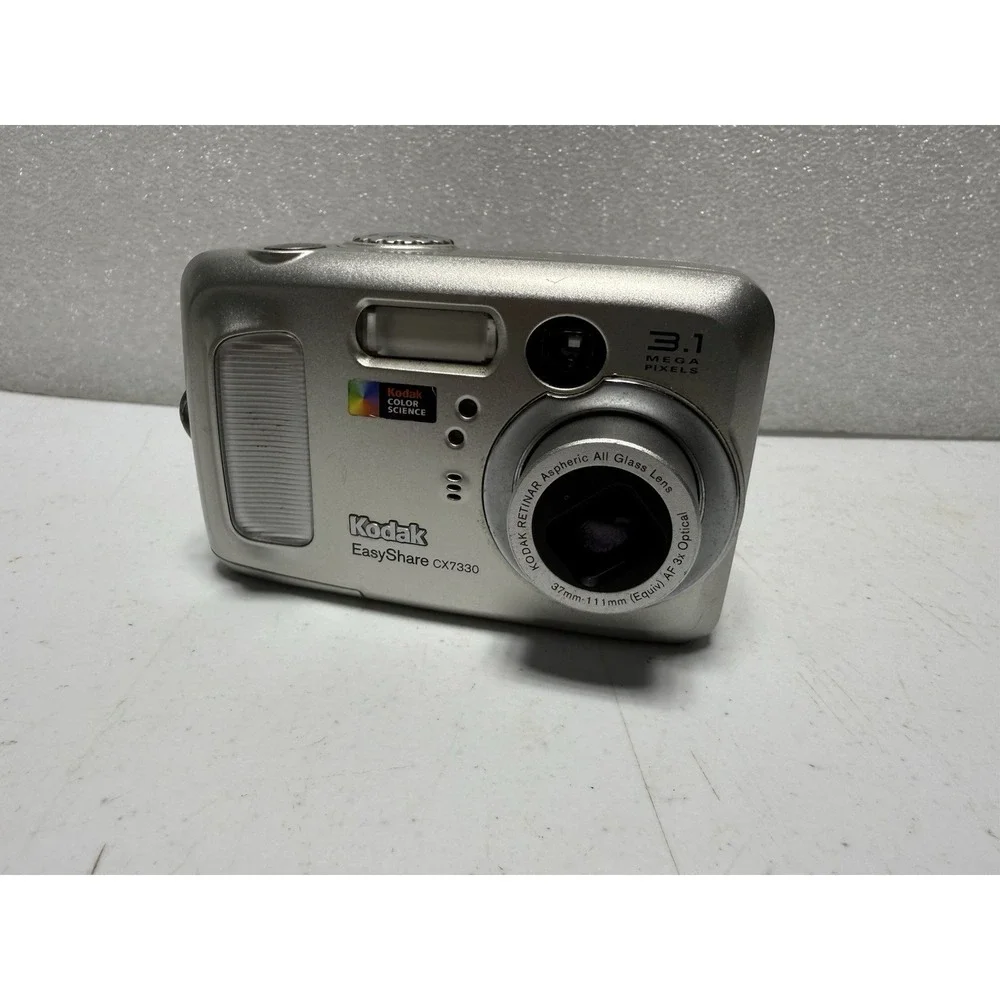 Parts Or Fix Kodak Digital Camera Easyshare CX7330 3.1MP Silver Read Description